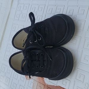 Vans Toddler Authentic Shoe size 6